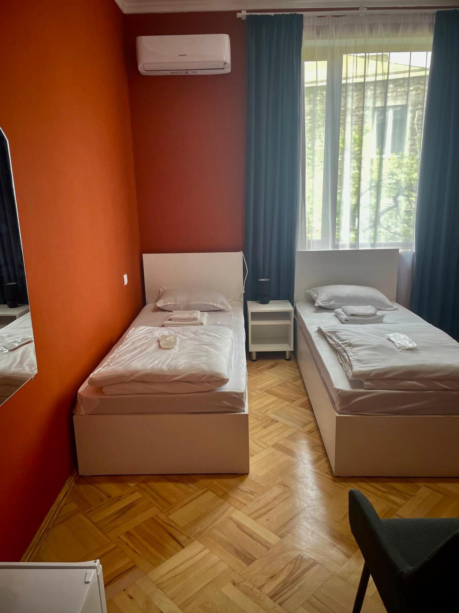 Guest House Top Floor Telavi Cameră foto